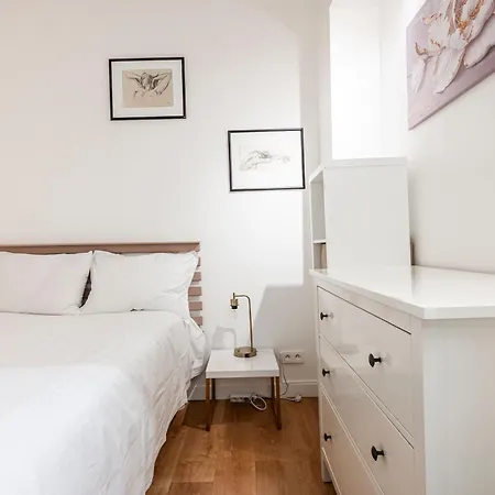 Apartment Fully Furnished Mobility Lease - *